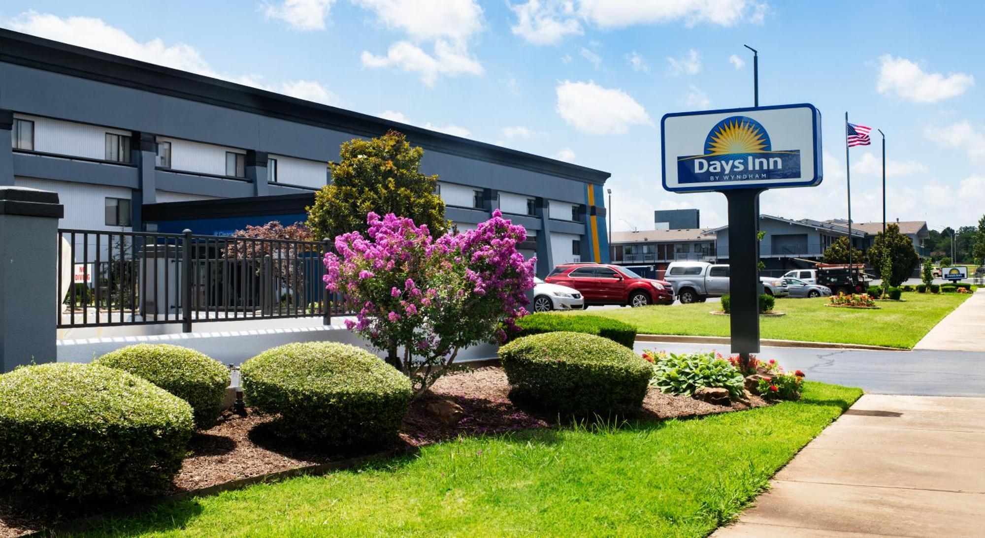Days Inn By Wyndham Fort Smith Exteriér fotografie